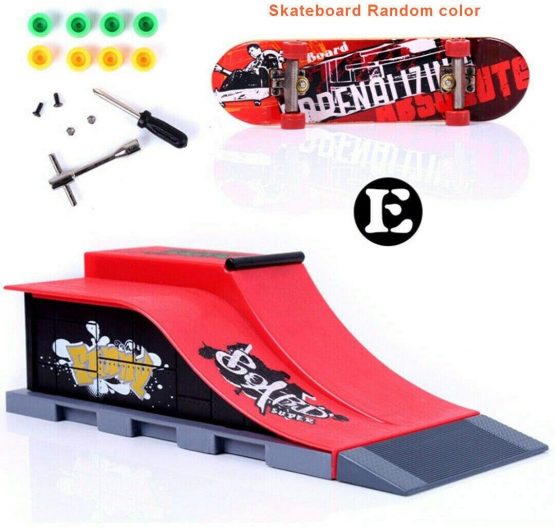 Sipobuy 2pcs DIY Assembly Mini Finger Skateboard Deck Truck Skate Park Board, Boy Kids Children Present