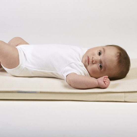 The Little Green Sheep Organic Waterproof Moses Basket/Carrycot Mattress Protector - Image 3