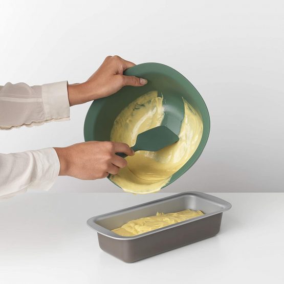 Brabantia Tasty+ Bake & Mix - Baking Spatula Plus Scraper (Fir Green) Non-Stick, Soft-Grip Handle, Heat-Resistant, Dishwasher Safe - Image 3