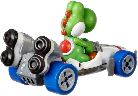 Hot Wheels GBG29 Mario Kart 1:64 Die-Cast Yoshi with B-Dasher Vehicle - Image 3