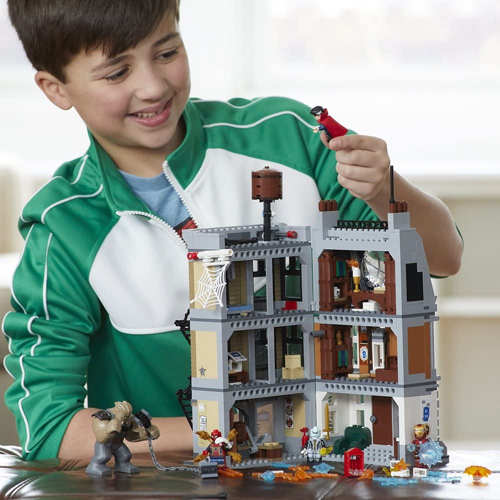 LEGO Marvel Super Heroes Avengers: Infinity War Sanctum Sanctorum Showdown 76108 Building Kit (1004 Piece) - Image 3