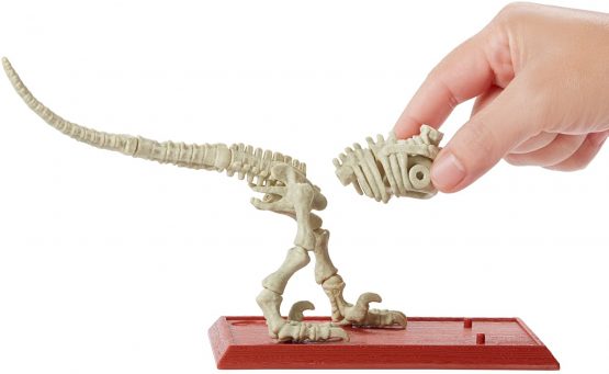 Mattel Jurassic World Fossil Strikers Velociraptor Figure - Image 2
