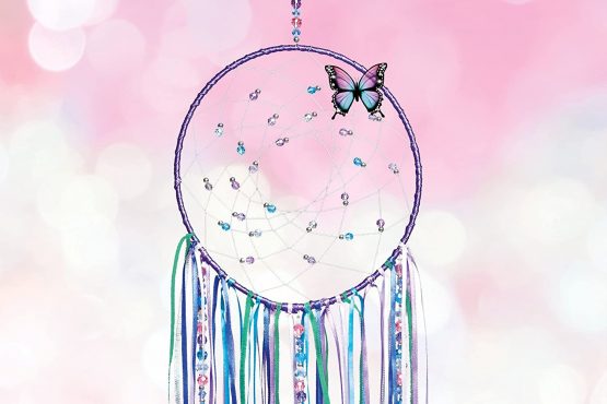 Make It Real – DIY Dreamcatcher.  Make Your Own Dream Catcher Arts and Crafts Kit for Tween Girls.  Includes Dream Catcher Hoop, Strings and Ribbons, Beads, Butterfly Pin and More - Image 2