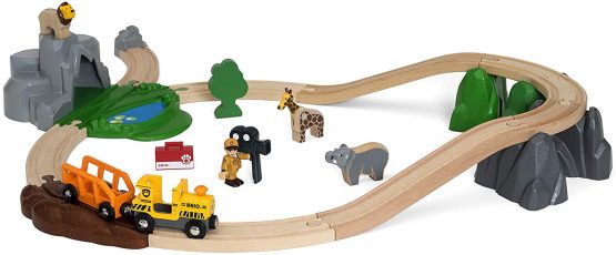 BRIO 33960 Safari Adventure Train Set for Kids Age 3 Years Up - Compatible with all BRIO Railway Sets & Accessories