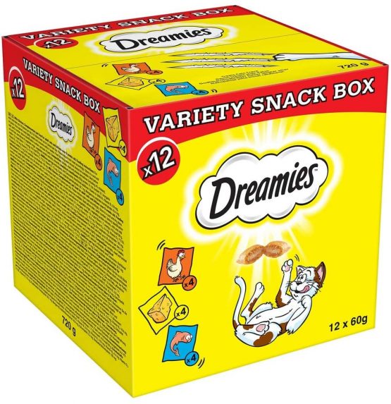 Dreamies Cat Treats Variety Pack, snacks with chicken, salmon and cheese, 12 pouches of 60 g