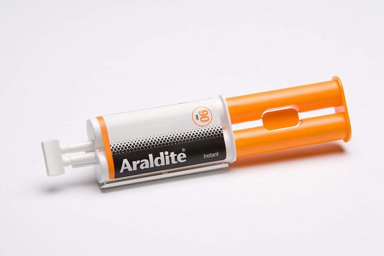 Araldite ARA-400012 Instant Syringe Epoxy, 24 ml - Image 2