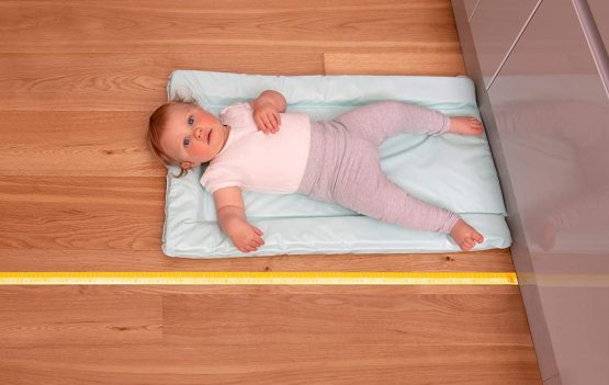 Measure Me! Roll-up Door Frame Height Chart for Boys and Girls - Orange Sunburst - Image 4