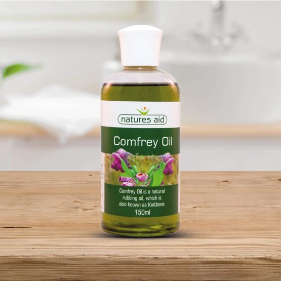 Natures Aid Comfrey Oil, 150 ml (Knitbone, Natural Rubbing Oil, Suitable for Vegetarians, Made in the UK), 5023652041509 - Image 2