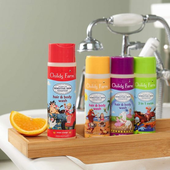 Childs Farm | Kids Hair & Body Wash | Sweet Orange | Sensitive Skin | Naturally Derived Ingredients | 250ml - Image 2
