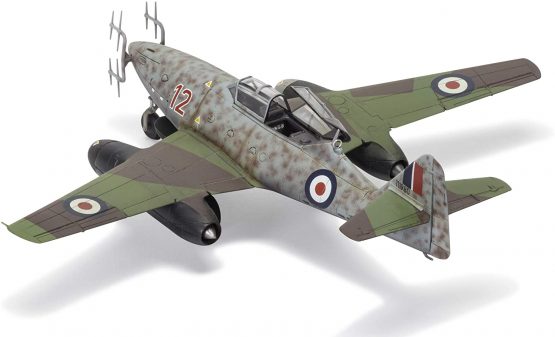 Airfix A04062 Messerschmitt Me262-B1a Classic Kit - Image 3