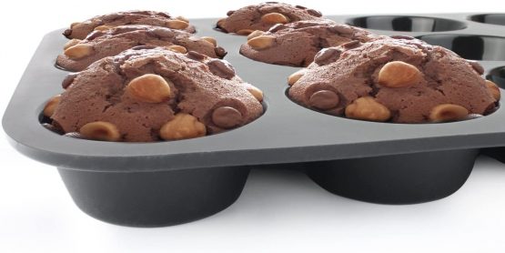 Belmalia Muffin Tray Silicone, 12 Holes, 33 x 25 x 3 cm, Non-Stick Coating, Cupcake Muffins Tin Black - Image 4