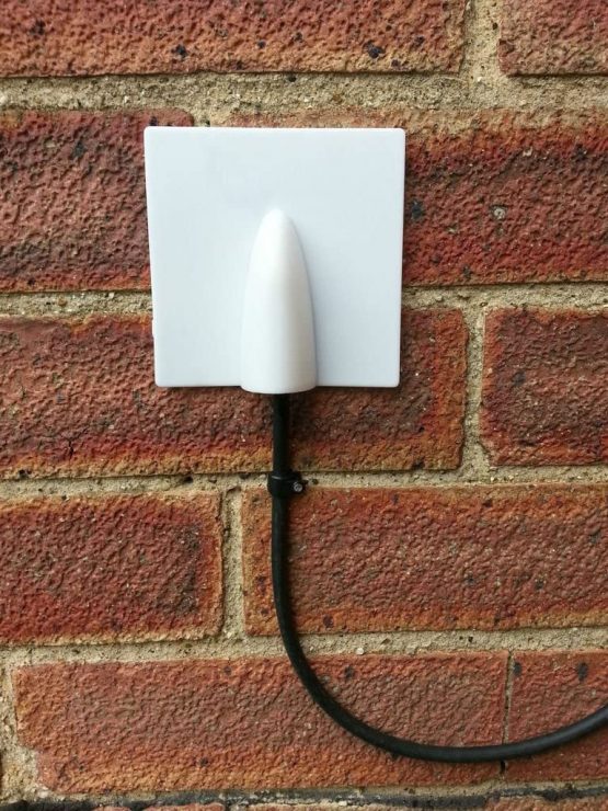 Qty 1 – White External Brick Buster Plate - Cable Outdoor Wall Entry Tidy - Cover Satellite/Coaxial/Sat/Coax - SSL Satellites - Image 2