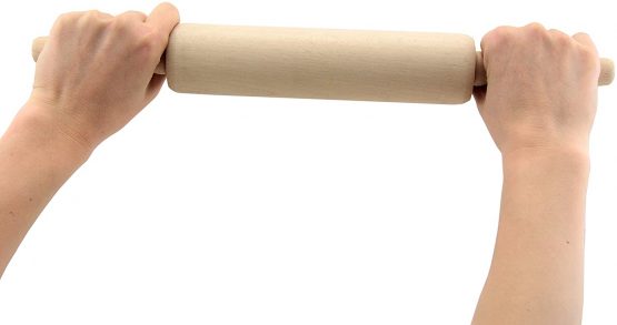 apollo THE HOUSEWARES BRAND 8936 Housewares 43 x 6 cm Beechwood Revolving Rolling Pin, Natural Wood - Image 3