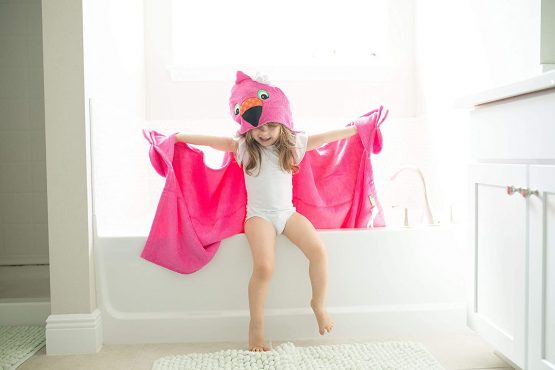 Zoocchini 100 Percent Cotton Kids Hooded Towel, Franny the Flamingo - Image 4