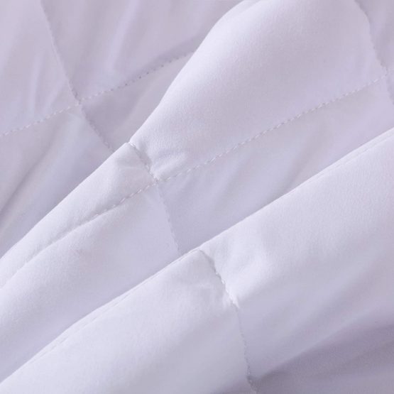 UYEESE Super King Size Mattress Protector - Quilted Extra Deep Pocket Mattress Cover, Breathable Hypoallergenic Anti-mite and Noiseless Fitted Sheet Bed Cover (Super King 183 x 203 + 40 cm) - Image 4