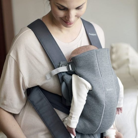 BABYBJÖRN Baby Carrier Mini, 3D Jersey, Dark grey - Image 4