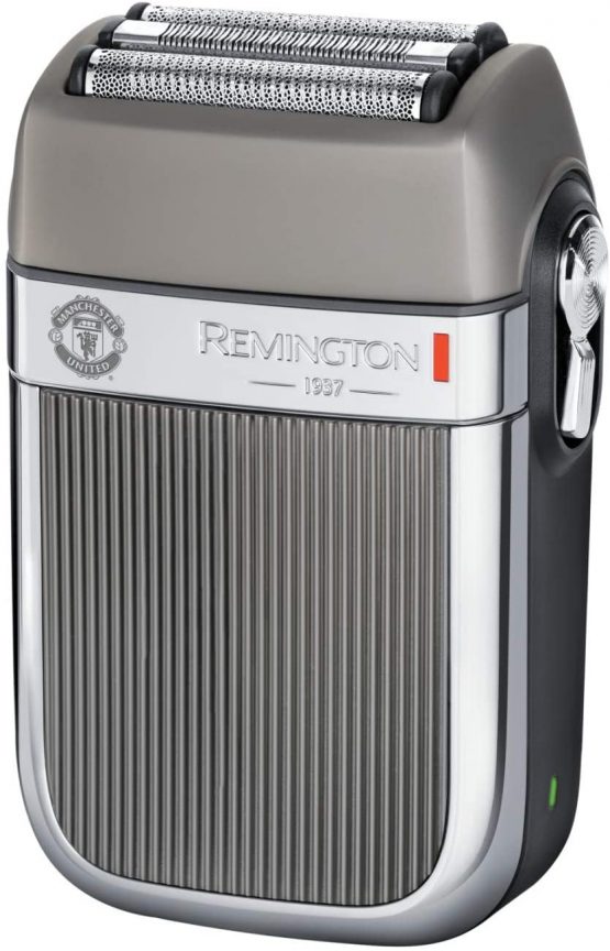 Remington Manchester United Durablade Cordless Electric Shaver with Storage Pouch