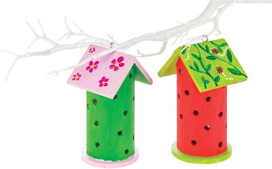 Baker Ross AV954 Wooden Ladybird House-Pack of 2, Ladybug Habitats for Kids, Decorate and Display for Children's Painting, Arts and Crafts, 13cmx7cm - Image 3