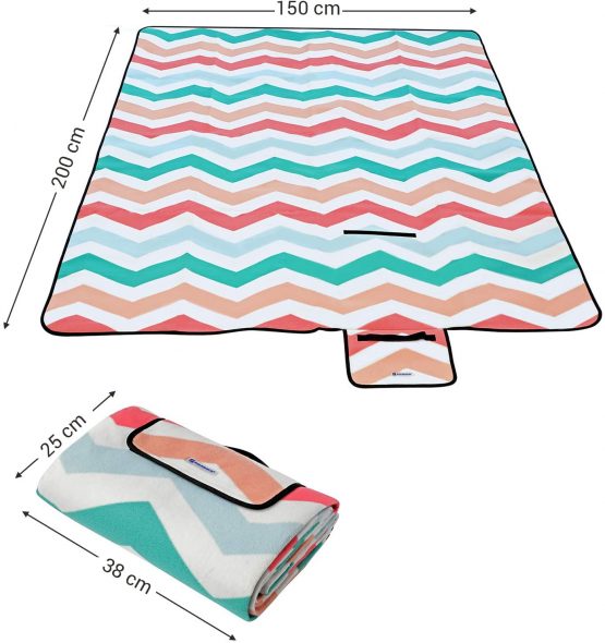 SONGMICS Picnic Blanket, 150 x 200 cm, Outdoor Beach Blanket for Camping, Park, Yard, with Waterproof Backing, Foldable, Red Wave Pattern GCM07KW - Image 3