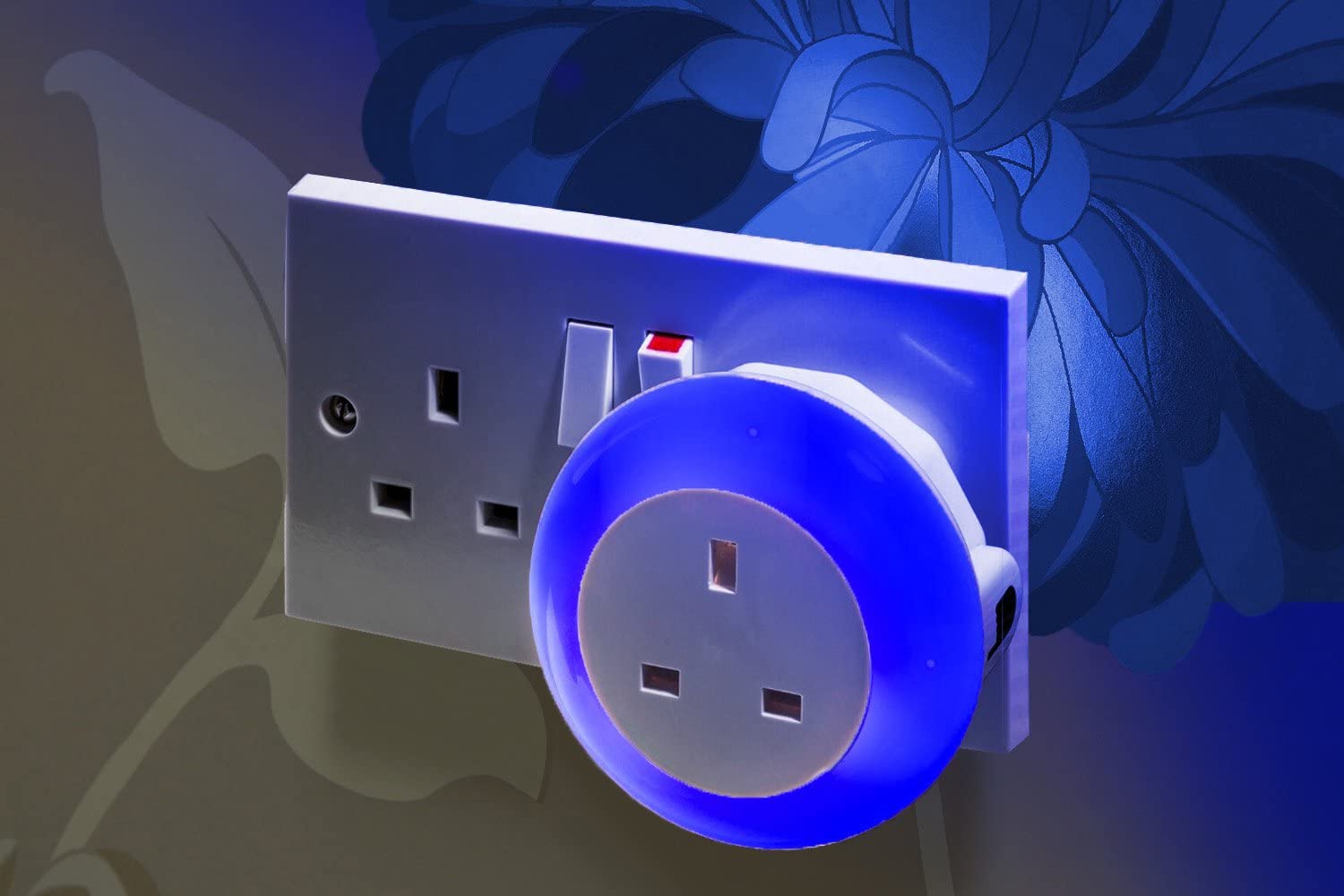 Auraglow Automatic Plug in Multi Colour Plug Through LED Nursery Night Light with Dusk Till Dawn Daylight Sensor - Image 3
