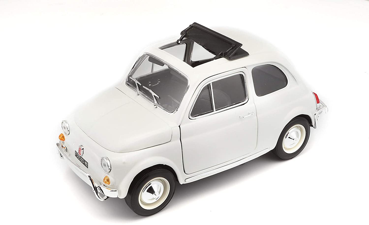 Bburago Fiat 500L 1968, Realistic Vintage Car Model in 1:18 Scale, Diecast Replica with Opening Parts, 2 Random Colours