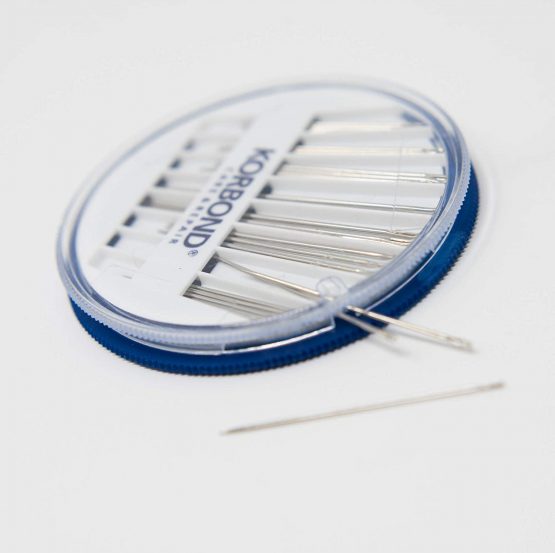 30 Piece NEEDLE COMPACT by Korbond – Needle Assortment for a multitude of hand sewing, mending and crafting; selection of Sharps, Betweens Tapestry & Darning Needles - Image 3