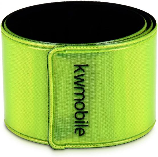 kwmobile 6 Pack Reflector Snap Bands - 34 x 3cm High Visibility Slap Safety Bands for Arm Ankle Wrist - Hi Vis Neon Yellow Reflective Luminous Strips - Image 3