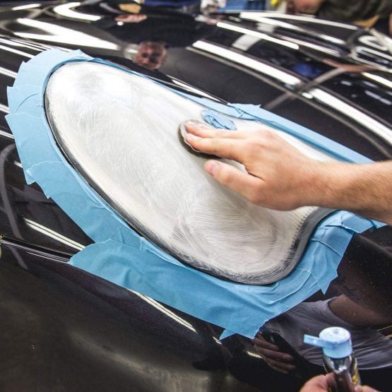 Meguiar's G2970EU Two-Step Car Headlight Restoration Kit with Headlight Cleaner and Headlight Protectant - Image 3