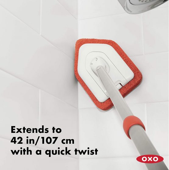 OXO 12126100 Good Grips Extendable Tub & Tile Scrubber, Inoxidable, Multi-Coloured, 42 inches - Image 2