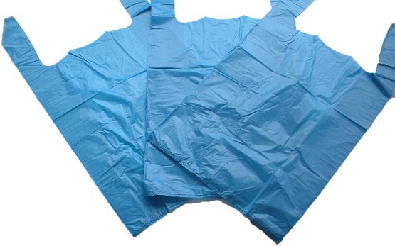 GP Globe Packaging 100 x Strong 11x17x21" Blue Plastic Vest Carrier Bags, 18mu, 1