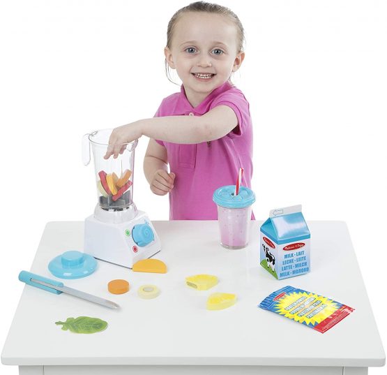 Melissa & Doug Smoothie + Shakes Blender Set | Pretend Play | Play Food | 3+ | Gift for Boy or Girl - Image 3