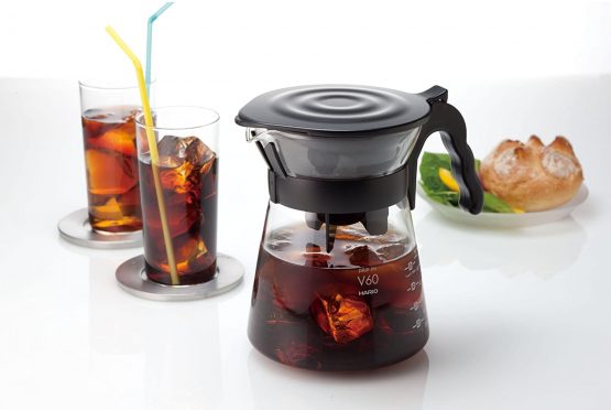 HARIO V60 All in One Drip Kit with Coffee Dripper, Server and Filters, Black, Size 02, Borosilicate Glass - Image 2