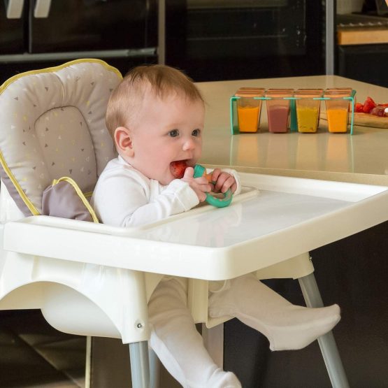 ClevaMama ClevaFeed Baby Fruit Feeder, Pacifier for Weaning and Teething with 1 Extra Silicone Teat (6 months+) - 5 g - Image 4