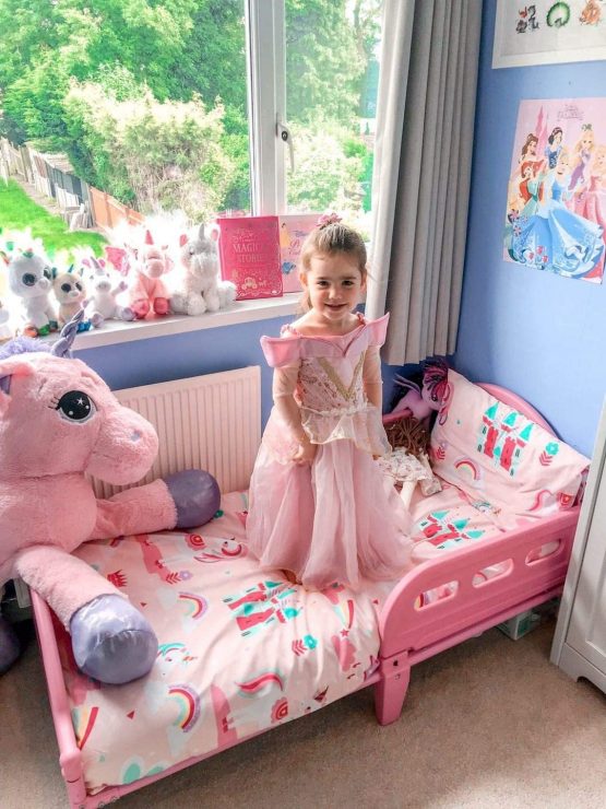 Bloomsbury Mill - Magic Unicorn, Fairy Princess & Enchanted Castle - Kids Bedding Set - Pink - Junior/Toddler/Cot Bed Duvet Cover and Pillowcase - Image 4
