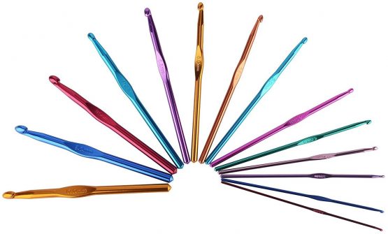 BCMRUN 14 pcs Multicolor Aluminum Crochet Hooks Knitting Needles Craft Yarn 2-10mm - Image 3