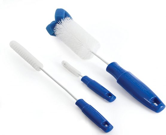 PetSafe Dog and Cat Water Fountain Cleaning Kit, 3 Brushes, Clean Drinkwell Pet Fountains and Fountain Pumps, Drinkwell