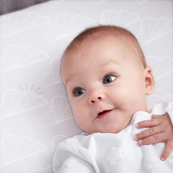 Shnuggle Crib Sheet Blanket Set, Grey - Image 3