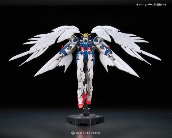 Bandai Hobby #17 RG Wing Gundam Zero EW Model Kit (1/144 Scale) - Image 3