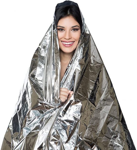 MIXIAO Emergency Thermal Blankets, Survival Reflective Thermal First Aid Foil Blanket (Silver,3 Pack) - Image 4
