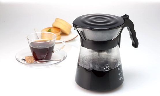 HARIO V60 All in One Drip Kit with Coffee Dripper, Server and Filters, Black, Size 02, Borosilicate Glass - Image 3