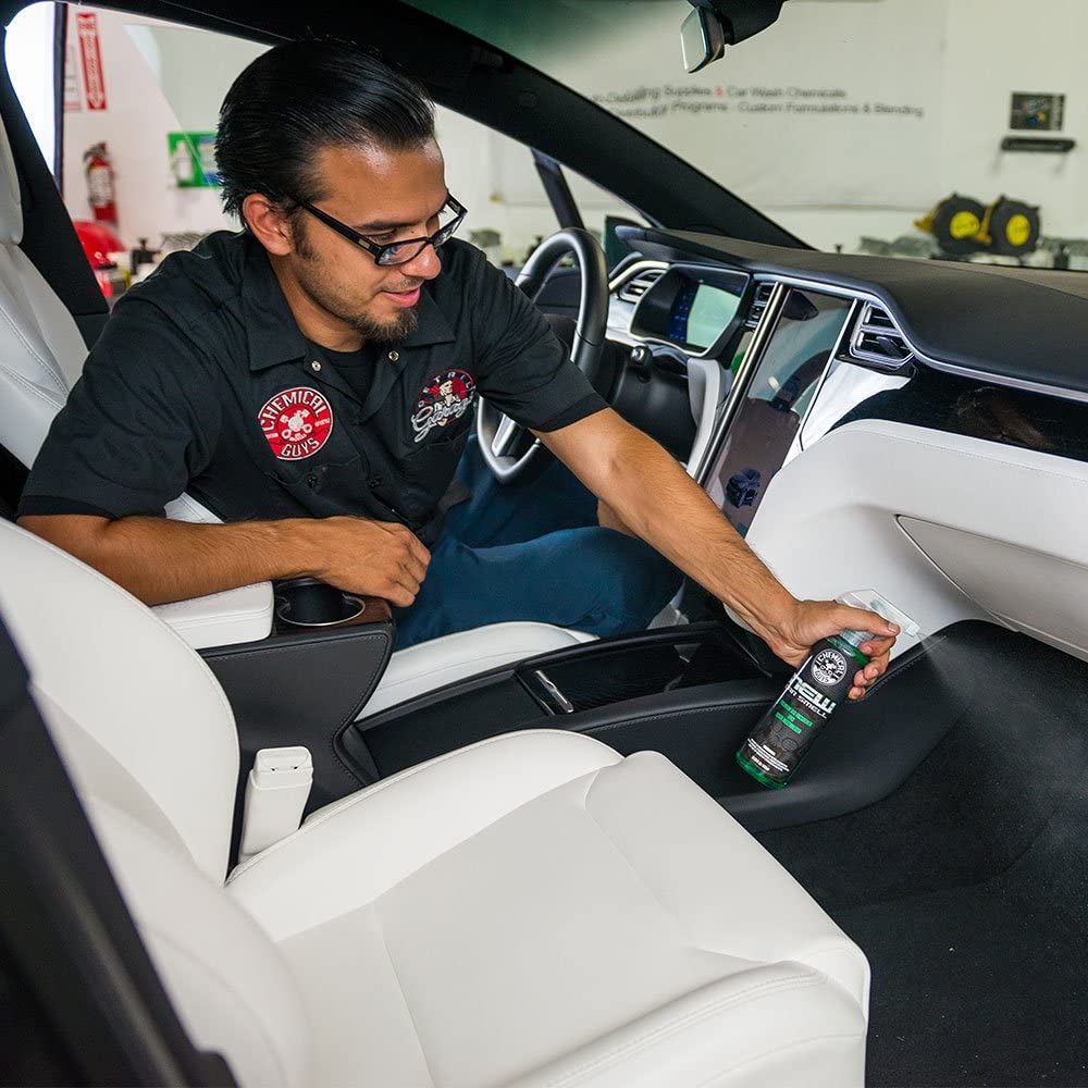Chemical Guys New Car Smell Air Freshener and Premium Odor Eliminator Refreshes & Neutralizes Odors - Image 3