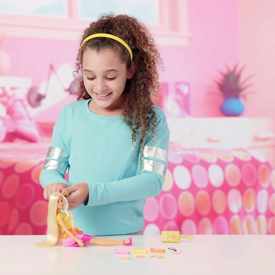 Barbie Ultimate Curls Doll and Playset - Image 2