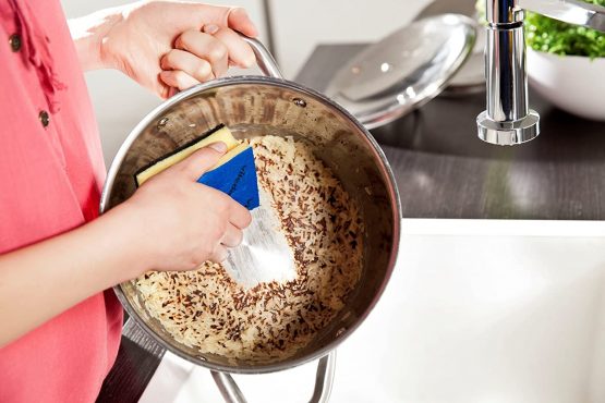 Vileda Glitzi Plus Washing Up Sponge with Anti-Bacterial Coating/Thorough, Hygienic and Absorbent - Image 4