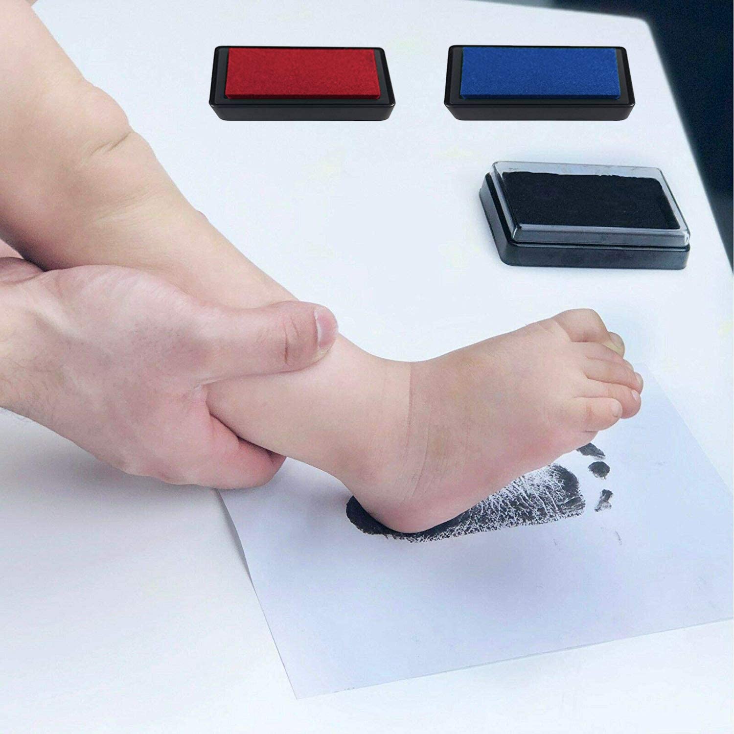 Baby Handprint and Footprint Ink Pads ,Baby Footprint Kit,paw Print kit,Baby Ink pad,Safe Easy to wash Off,4 Color (Black + red + Blue + Yellow) - Image 4