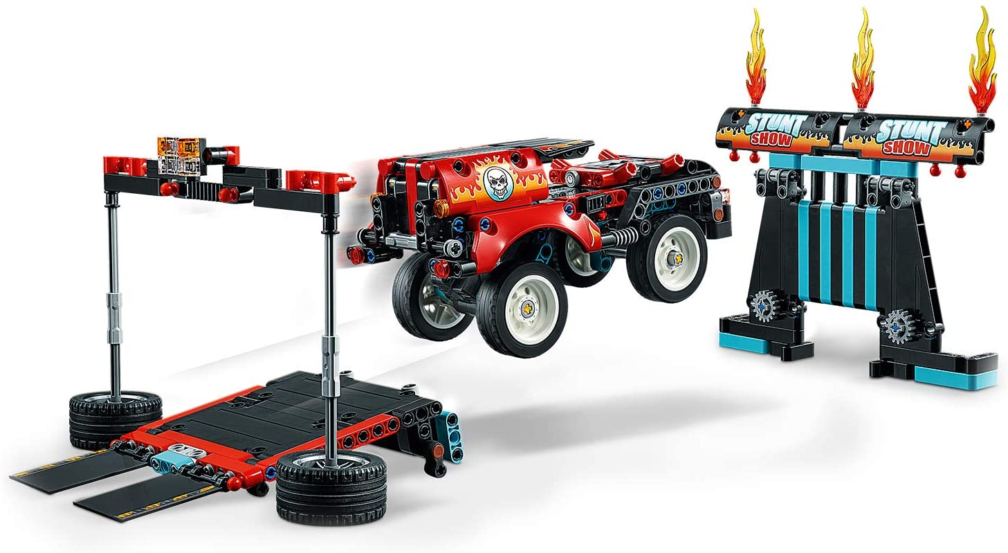 LEGO 42106 Technic Stunt Show Truck & Bike Toys Set, 2in1 Model with Pull-Back Motor and Trailer, Multicolor - Image 4