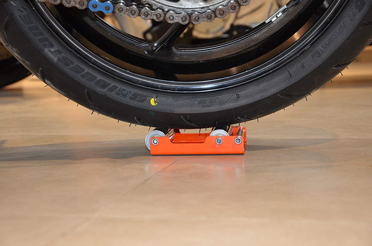 Grand Pitstop Motorcycle Wheel Cleaning Roller stand for Tyre cleaning