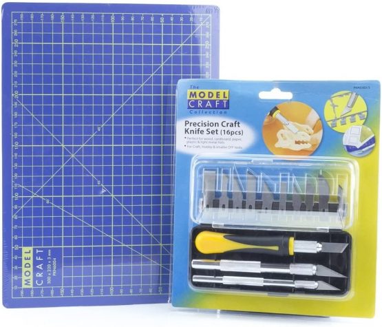 Modelcraft PKN3305/S4# 5 Set & A4 Cutting mat, Multi-Coloured, Set of 2 Pieces