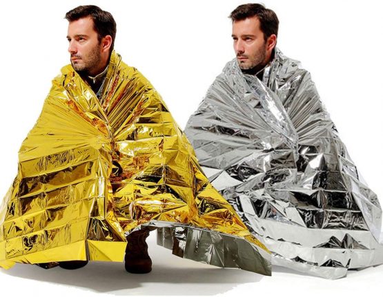 Binhai Emergency Thermal Blankets Foil Blanket Survival Reflective Thermal First Aid Foil Blanket 52" x 83"(2-Piece)