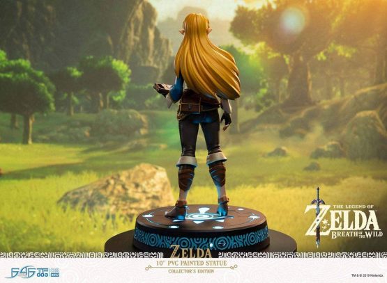 First 4 Figures BOTWZC FIGURINE BREATH OF THE WILD ZELDA COLLECTOR 27CM 1 x Funko PVC Statue - Image 3