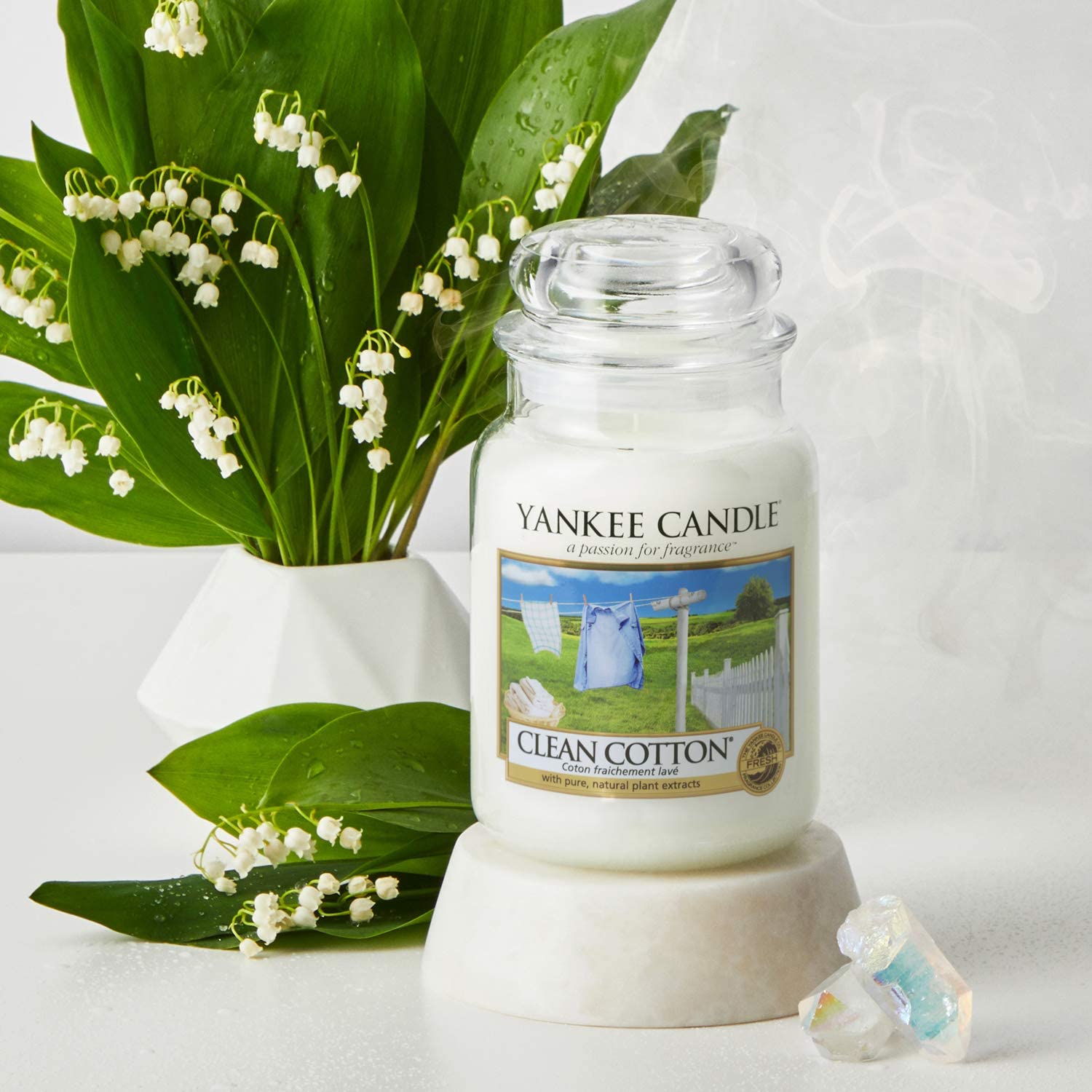 Yankee Candle Scented Candle, Clean Cotton, large jar candle - Image 3